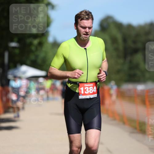 07.09.2025 - 19. Norderstedt Triathlon Michael Strokosch http://msf.ph/oto/8815041 07.09.2025 12:55:49 Laufen 247, 759, 1283, 1384 meine-sportfotos.de
