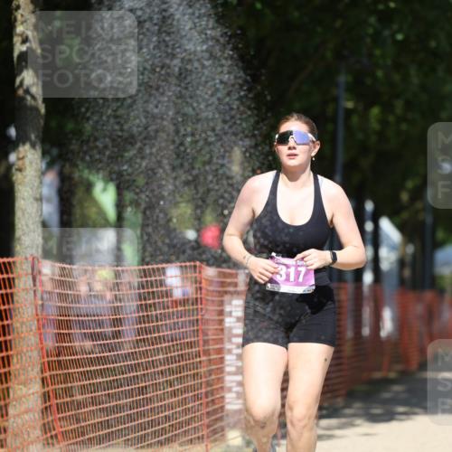 07.09.2025 - 19. Norderstedt Triathlon Michael Strokosch http://msf.ph/oto/8815067 07.09.2025 13:35:51 Laufen 317, 349, 799 meine-sportfotos.de