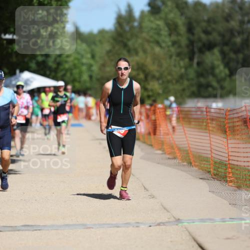 07.09.2025 - 19. Norderstedt Triathlon Michael Strokosch http://msf.ph/oto/8815079 07.09.2025 12:55:55 Laufen 759, 807, 1262 meine-sportfotos.de