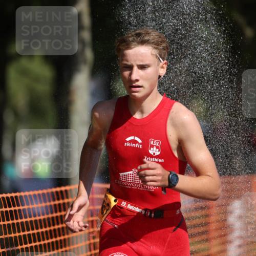 07.09.2025 - 19. Norderstedt Triathlon Michael Strokosch http://msf.ph/oto/8815088 07.09.2025 11:44:43 Laufen 806, 1163, 1173 meine-sportfotos.de