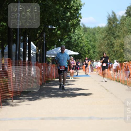 07.09.2025 - 19. Norderstedt Triathlon Michael Strokosch http://msf.ph/oto/8815091 07.09.2025 13:35:55 Laufen 317 meine-sportfotos.de