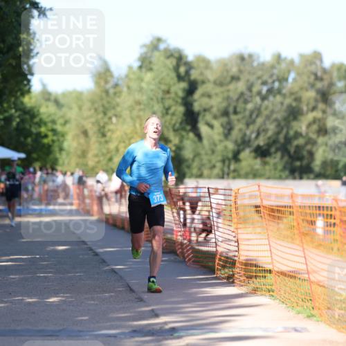 07.09.2025 - 19. Norderstedt Triathlon Michael Strokosch http://msf.ph/oto/8815132 07.09.2025 15:32:15 Laufen 373, 863, 1459 meine-sportfotos.de