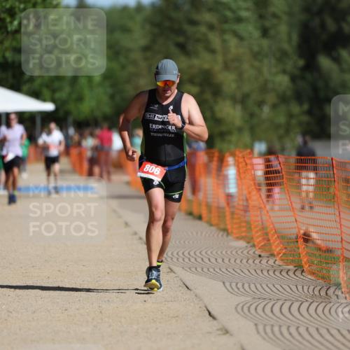 07.09.2025 - 19. Norderstedt Triathlon Michael Strokosch http://msf.ph/oto/8815138 07.09.2025 11:44:46 Laufen 806, 1163, 1210 meine-sportfotos.de