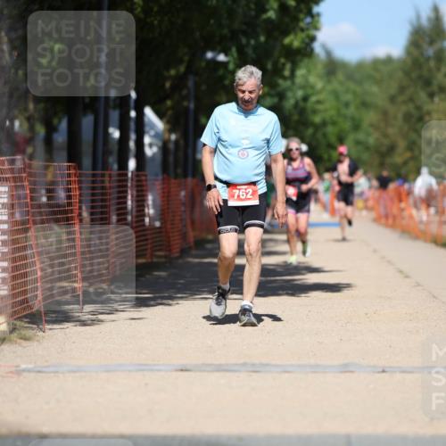 07.09.2025 - 19. Norderstedt Triathlon Michael Strokosch http://msf.ph/oto/8815140 07.09.2025 13:36:03 Laufen 745, 762 meine-sportfotos.de