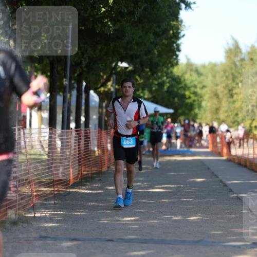 07.09.2025 - 19. Norderstedt Triathlon Michael Strokosch http://msf.ph/oto/8815157 07.09.2025 15:32:17 Laufen 373, 863, 1459 meine-sportfotos.de