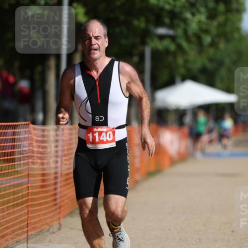 07.09.2025 - 19. Norderstedt Triathlon Michael Strokosch http://msf.ph/oto/8815175 07.09.2025 10:46:01 Laufen 58, 636, 643, 683, 1140 meine-sportfotos.de