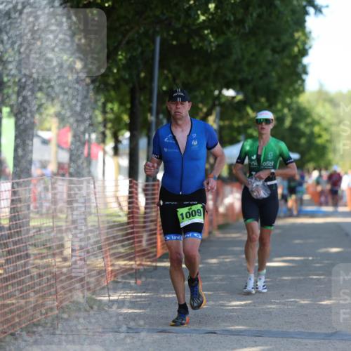 07.09.2025 - 19. Norderstedt Triathlon Michael Strokosch http://msf.ph/oto/8815205 07.09.2025 15:32:24 Laufen 863, 1491 meine-sportfotos.de