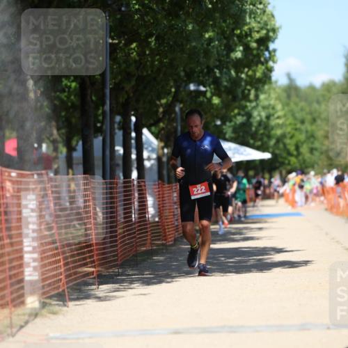 07.09.2025 - 19. Norderstedt Triathlon Michael Strokosch http://msf.ph/oto/8815224 07.09.2025 13:36:17 Laufen 145, 222, 855, 1326 meine-sportfotos.de