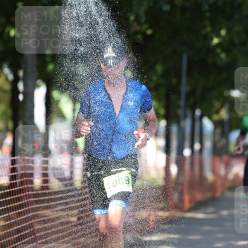 07.09.2025 - 19. Norderstedt Triathlon Michael Strokosch http://msf.ph/oto/8815227 07.09.2025 15:32:25 Laufen 1491 meine-sportfotos.de
