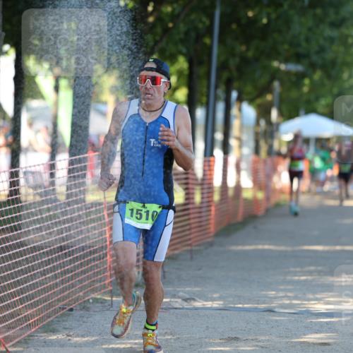 07.09.2025 - 19. Norderstedt Triathlon Michael Strokosch http://msf.ph/oto/8815271 07.09.2025 16:29:57 Laufen 519, 552 meine-sportfotos.de
