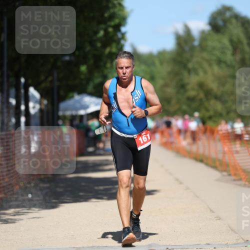07.09.2025 - 19. Norderstedt Triathlon Michael Strokosch http://msf.ph/oto/8815355 07.09.2025 13:37:08 Laufen 161 meine-sportfotos.de