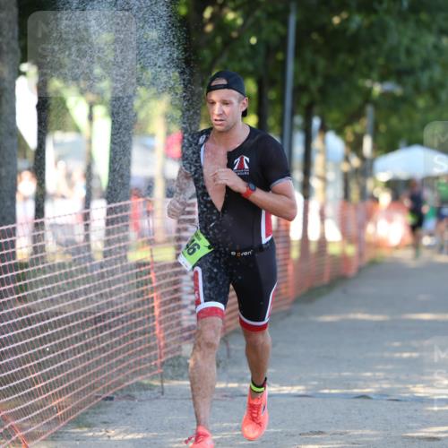 07.09.2025 - 19. Norderstedt Triathlon Michael Strokosch http://msf.ph/oto/8815438 07.09.2025 16:30:22 Laufen 474, 516, 546, 1489, 1612 meine-sportfotos.de