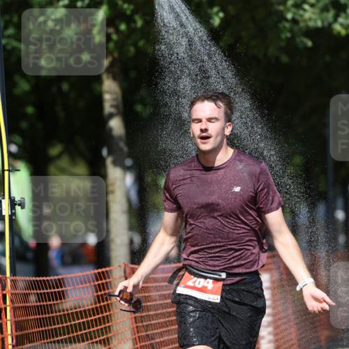 07.09.2025 - 19. Norderstedt Triathlon Michael Strokosch http://msf.ph/oto/8815474 07.09.2025 13:37:23 Laufen 264, 305, 1389 meine-sportfotos.de