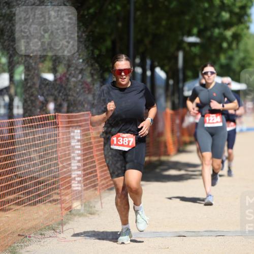 07.09.2025 - 19. Norderstedt Triathlon Michael Strokosch http://msf.ph/oto/8815500 07.09.2025 12:56:18 Laufen 814, 1234, 1241, 1249, 1351, 1387 meine-sportfotos.de