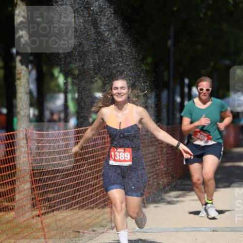 07.09.2025 - 19. Norderstedt Triathlon Michael Strokosch http://msf.ph/oto/8815528 07.09.2025 13:37:28 Laufen 305, 1389 meine-sportfotos.de