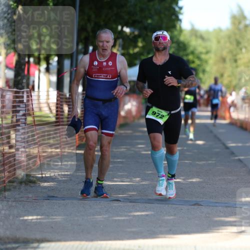 07.09.2025 - 19. Norderstedt Triathlon Michael Strokosch http://msf.ph/oto/8815569 07.09.2025 15:33:26 Laufen 908 meine-sportfotos.de