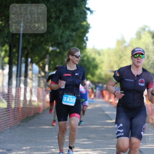 07.09.2025 - 19. Norderstedt Triathlon Michael Strokosch http://msf.ph/oto/8815574 07.09.2025 16:31:03 Laufen 525, 1049, 1430, 1594 meine-sportfotos.de
