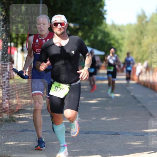 07.09.2025 - 19. Norderstedt Triathlon Michael Strokosch http://msf.ph/oto/8815579 07.09.2025 15:33:27 Laufen 908, 1416 meine-sportfotos.de