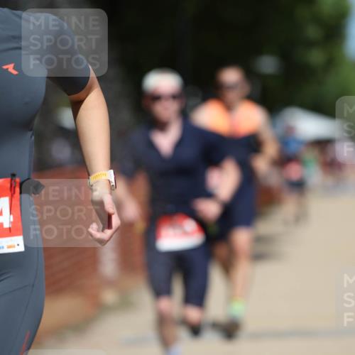 07.09.2025 - 19. Norderstedt Triathlon Michael Strokosch http://msf.ph/oto/8815590 07.09.2025 12:56:22 Laufen 1234, 1241, 1351, 1387 meine-sportfotos.de