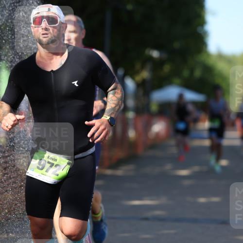 07.09.2025 - 19. Norderstedt Triathlon Michael Strokosch http://msf.ph/oto/8815602 07.09.2025 15:33:27 Laufen 908, 1416 meine-sportfotos.de