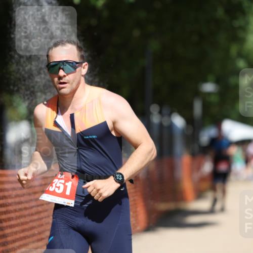 07.09.2025 - 19. Norderstedt Triathlon Michael Strokosch http://msf.ph/oto/8815604 07.09.2025 12:56:24 Laufen 244, 1234, 1241, 1351 meine-sportfotos.de