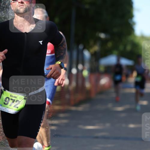 07.09.2025 - 19. Norderstedt Triathlon Michael Strokosch http://msf.ph/oto/8815606 07.09.2025 15:33:28 Laufen 908, 1416 meine-sportfotos.de