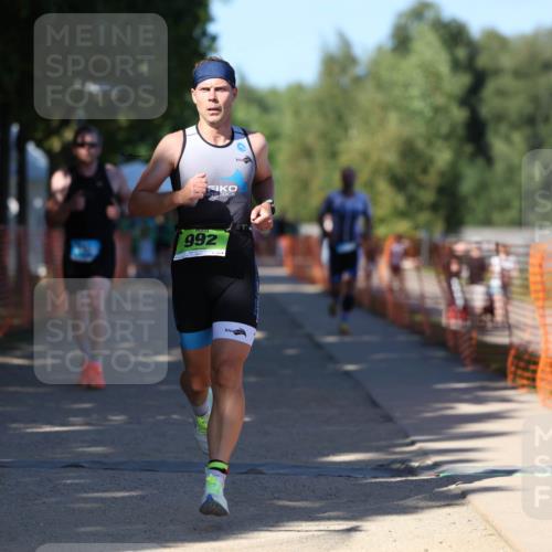 07.09.2025 - 19. Norderstedt Triathlon Michael Strokosch http://msf.ph/oto/8815615 07.09.2025 15:33:32 Laufen 1416, 1456 meine-sportfotos.de