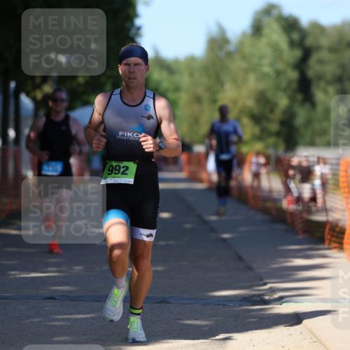 07.09.2025 - 19. Norderstedt Triathlon Michael Strokosch http://msf.ph/oto/8815619 07.09.2025 15:33:32 Laufen 1416, 1456 meine-sportfotos.de