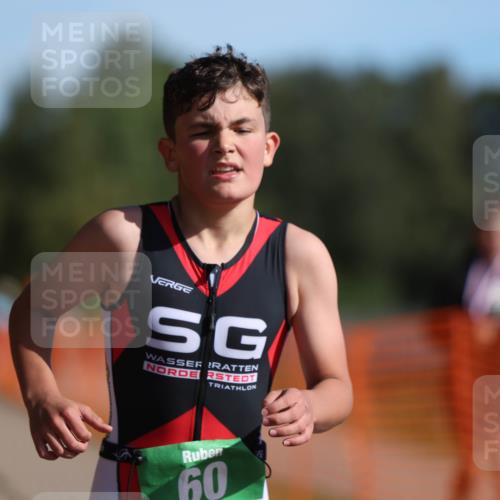 07.09.2025 - 19. Norderstedt Triathlon Michael Strokosch http://msf.ph/oto/8815629 07.09.2025 10:46:33 Laufen 60, 1112 meine-sportfotos.de