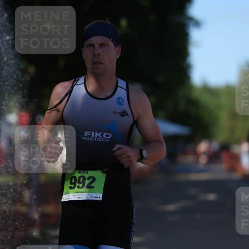 07.09.2025 - 19. Norderstedt Triathlon Michael Strokosch http://msf.ph/oto/8815642 07.09.2025 15:33:33 Laufen 1416, 1456 meine-sportfotos.de