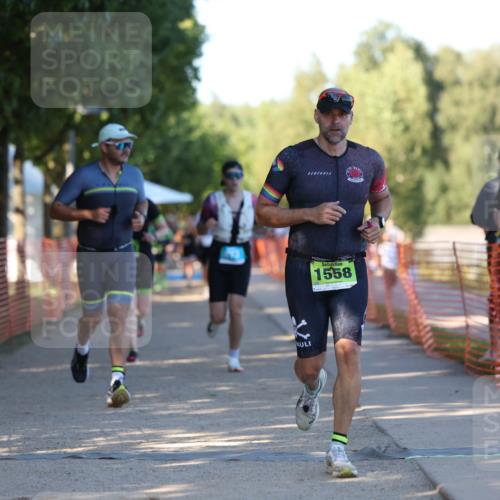 07.09.2025 - 19. Norderstedt Triathlon Michael Strokosch http://msf.ph/oto/8815643 07.09.2025 16:31:14 Laufen 873, 1082, 1476, 1558 meine-sportfotos.de