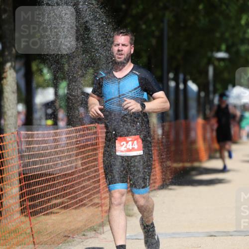 07.09.2025 - 19. Norderstedt Triathlon Michael Strokosch http://msf.ph/oto/8815666 07.09.2025 12:56:31 Laufen 244, 754, 816, 1373 meine-sportfotos.de