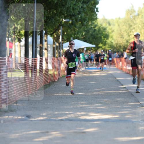 07.09.2025 - 19. Norderstedt Triathlon Michael Strokosch http://msf.ph/oto/8815686 07.09.2025 16:31:36 Laufen 415, 1097 meine-sportfotos.de