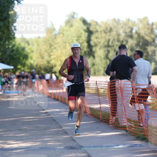 07.09.2025 - 19. Norderstedt Triathlon Michael Strokosch http://msf.ph/oto/8815715 07.09.2025 16:31:38 Laufen 415, 1097 meine-sportfotos.de