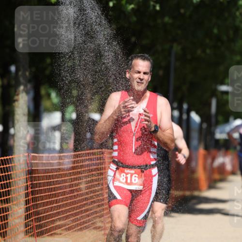 07.09.2025 - 19. Norderstedt Triathlon Michael Strokosch http://msf.ph/oto/8815735 07.09.2025 12:56:35 Laufen 244, 754, 816, 1243, 1373 meine-sportfotos.de