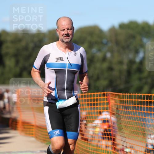 07.09.2025 - 19. Norderstedt Triathlon Michael Strokosch http://msf.ph/oto/8815736 07.09.2025 15:33:40 Laufen 1456 meine-sportfotos.de