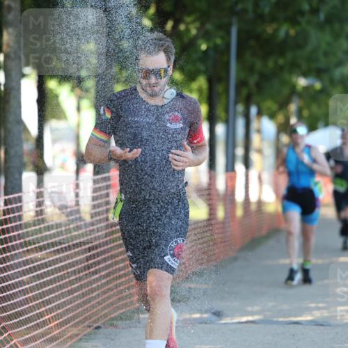 07.09.2025 - 19. Norderstedt Triathlon Michael Strokosch http://msf.ph/oto/8815802 07.09.2025 16:31:58 Laufen 397, 493, 934, 1063, 1075, 1409, 1413, 1549, 1603, 1629 meine-sportfotos.de