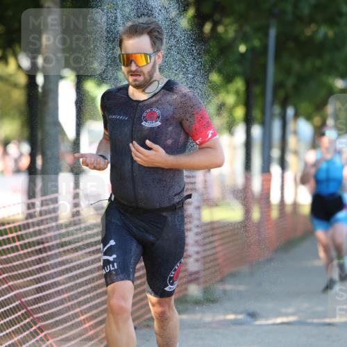 07.09.2025 - 19. Norderstedt Triathlon Michael Strokosch http://msf.ph/oto/8815805 07.09.2025 16:31:58 Laufen 397, 493, 934, 1063, 1075, 1409, 1413, 1549, 1603, 1629 meine-sportfotos.de