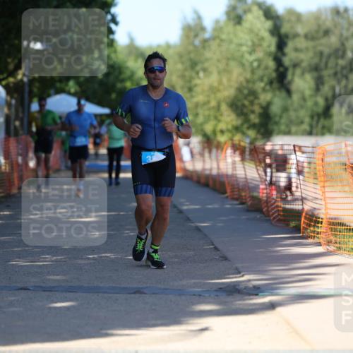 07.09.2025 - 19. Norderstedt Triathlon Michael Strokosch http://msf.ph/oto/8815827 07.09.2025 15:34:03 Laufen 382, 1408, 1506 meine-sportfotos.de