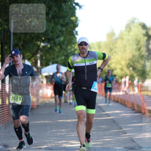 07.09.2025 - 19. Norderstedt Triathlon Michael Strokosch http://msf.ph/oto/8815836 07.09.2025 16:32:02 Laufen 397, 493, 521, 1063, 1075, 1549, 1603, 1630 meine-sportfotos.de