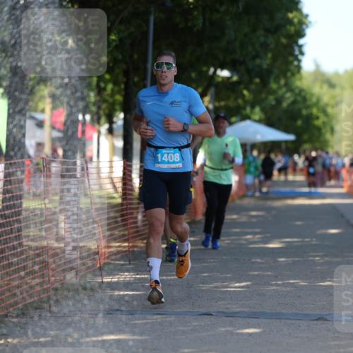 07.09.2025 - 19. Norderstedt Triathlon Michael Strokosch http://msf.ph/oto/8815856 07.09.2025 15:34:10 Laufen 905, 1408 meine-sportfotos.de