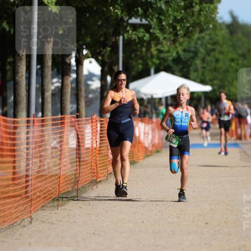 07.09.2025 - 19. Norderstedt Triathlon Michael Strokosch http://msf.ph/oto/8815862 07.09.2025 10:46:51 Laufen 106, 646, 1144 meine-sportfotos.de