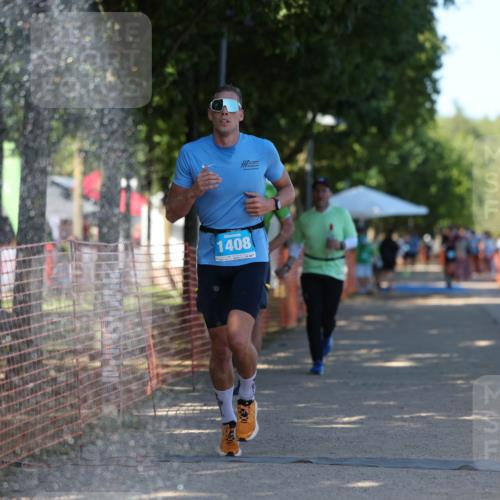 07.09.2025 - 19. Norderstedt Triathlon Michael Strokosch http://msf.ph/oto/8815864 07.09.2025 15:34:10 Laufen 905, 1408 meine-sportfotos.de