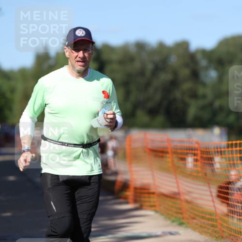 07.09.2025 - 19. Norderstedt Triathlon Michael Strokosch http://msf.ph/oto/8815943 07.09.2025 15:34:15 Laufen 905, 1408 meine-sportfotos.de