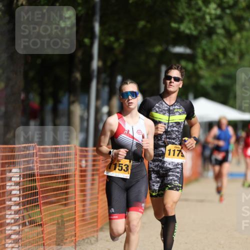 07.09.2025 - 19. Norderstedt Triathlon Michael Strokosch http://msf.ph/oto/8815991 07.09.2025 11:45:35 Laufen 760, 1153, 1175 meine-sportfotos.de