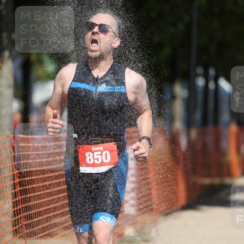 07.09.2025 - 19. Norderstedt Triathlon Michael Strokosch http://msf.ph/oto/8816002 07.09.2025 12:56:53 Laufen 156, 169, 258, 850 meine-sportfotos.de