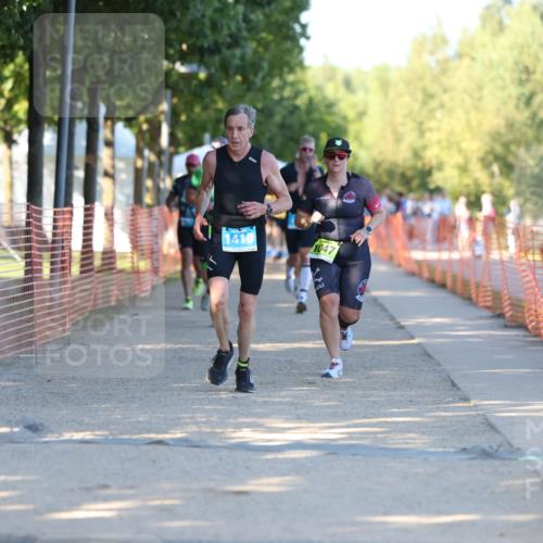 07.09.2025 - 19. Norderstedt Triathlon Michael Strokosch http://msf.ph/oto/8816062 07.09.2025 16:32:35 Laufen 403, 409, 491, 1047, 1410, 1411, 1492, 1561, 1577 meine-sportfotos.de