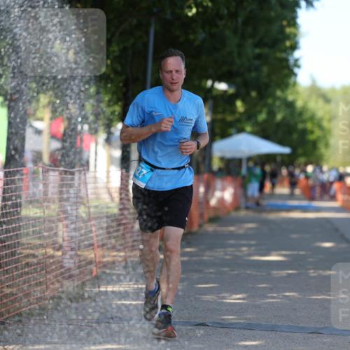 07.09.2025 - 19. Norderstedt Triathlon Michael Strokosch http://msf.ph/oto/8816104 07.09.2025 15:34:48 Laufen 427 meine-sportfotos.de