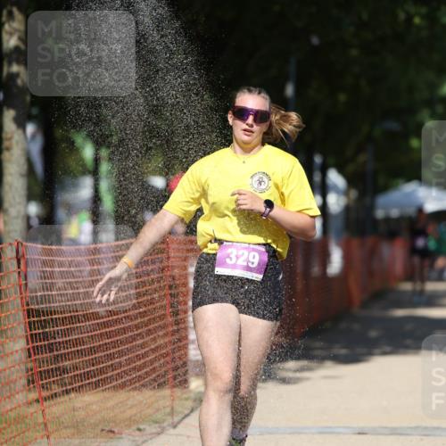 07.09.2025 - 19. Norderstedt Triathlon Michael Strokosch http://msf.ph/oto/8816107 07.09.2025 13:38:27 Laufen 329, 333 meine-sportfotos.de