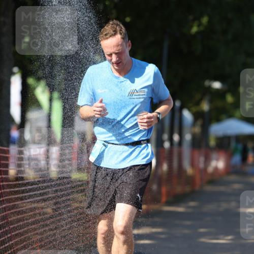 07.09.2025 - 19. Norderstedt Triathlon Michael Strokosch http://msf.ph/oto/8816123 07.09.2025 15:34:49 Laufen 427 meine-sportfotos.de